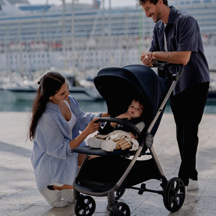 Espiro Wind, Azul marino polar, familia usando el cochecito