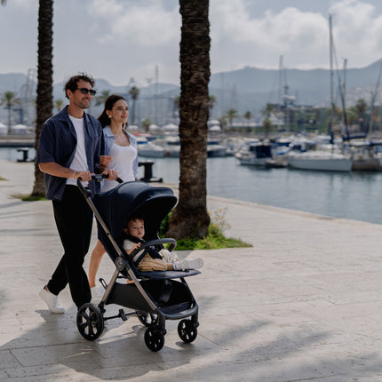 Espiro Wind, Azul marino polar, familia usando el cochecito