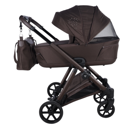 Carrycot / bassinet and toddler seat on the Junama Milano Chocolate stroller, photo 2