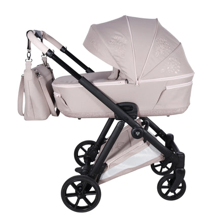 Junama Milano Pink luxury stroller with carrycot / bassinet and seat unit, photo 2