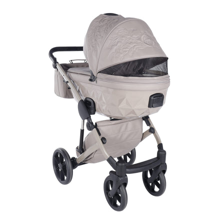 Junama Enzo Cappuccinno stroller with carrycot / bassinet
