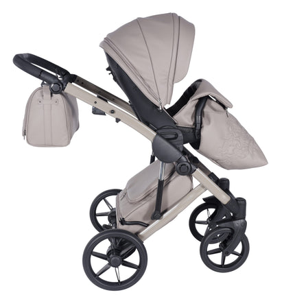 Junama Enzo Cappuccinno stroller seat