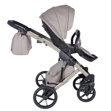 Junama Enzo Cappuccinno stroller seat