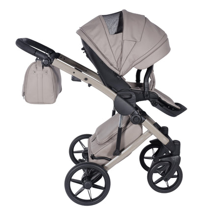 Junama Enzo Cappuccinno stroller seat