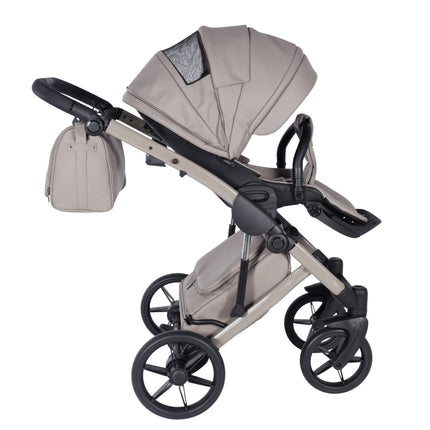 Junama Enzo Cappuccinno stroller seat