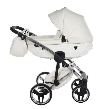 Cochecito Junama Fluo Individual blanco brillante con chasis efecto espejo plateado