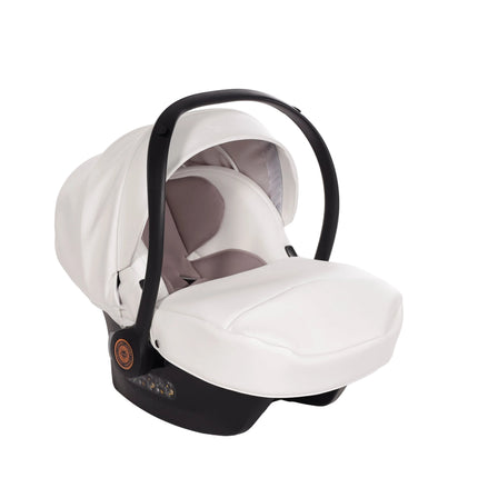 Silla de coche para bebé Junama Fluo Individual en color Blanco y cobre