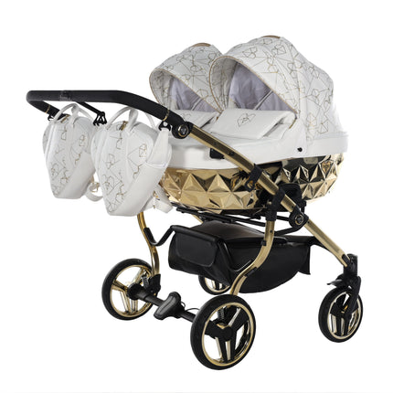 Carrinho de bebé lado a lado Junama Heart Duo branco e dourado, vista traseira com bolsas a condizer