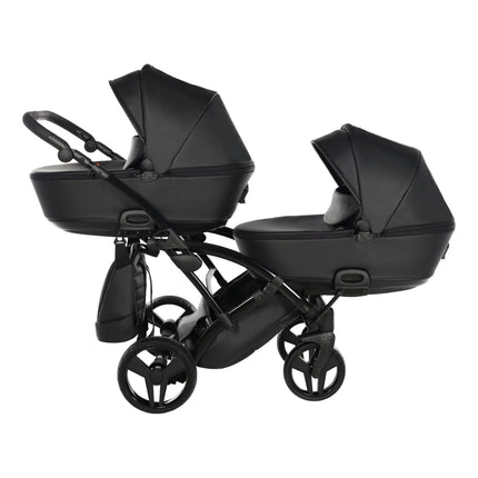 Junama Space Eco Leather Duo Slim (svart) – tandem-dubbelvagn med två liggdelar