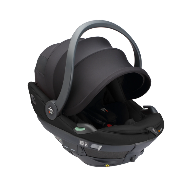 mima Go Beyond Black car seat